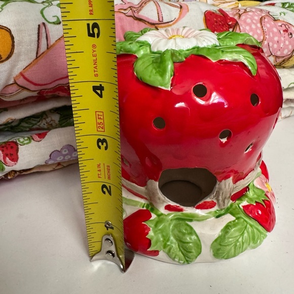 Vintage Strawberry Shortcake Bedroom Set Lamp Curtains Bed Spread Twin Sheets - Picture 7 of 16
